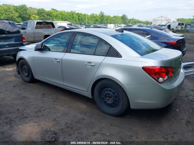 Photo 2 VIN: 1G1P15SGXF7186934 - CHEVROLET CRUZE 