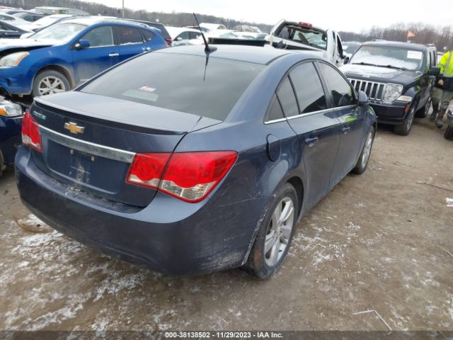 Photo 3 VIN: 1G1P75SZ0E7431660 - CHEVROLET CRUZE 