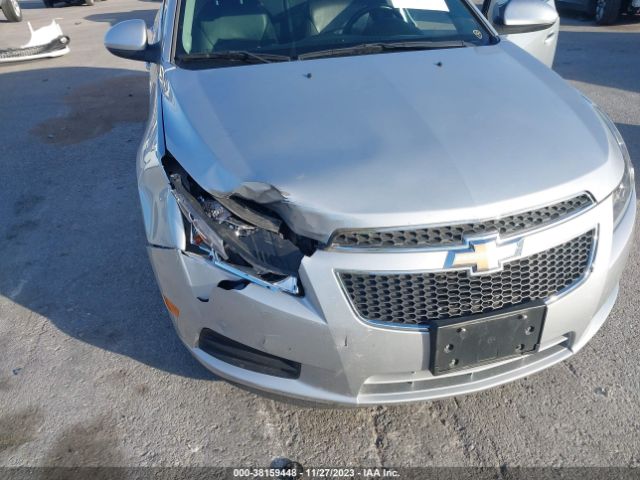 Photo 5 VIN: 1G1P75SZ0E7434560 - CHEVROLET CRUZE 