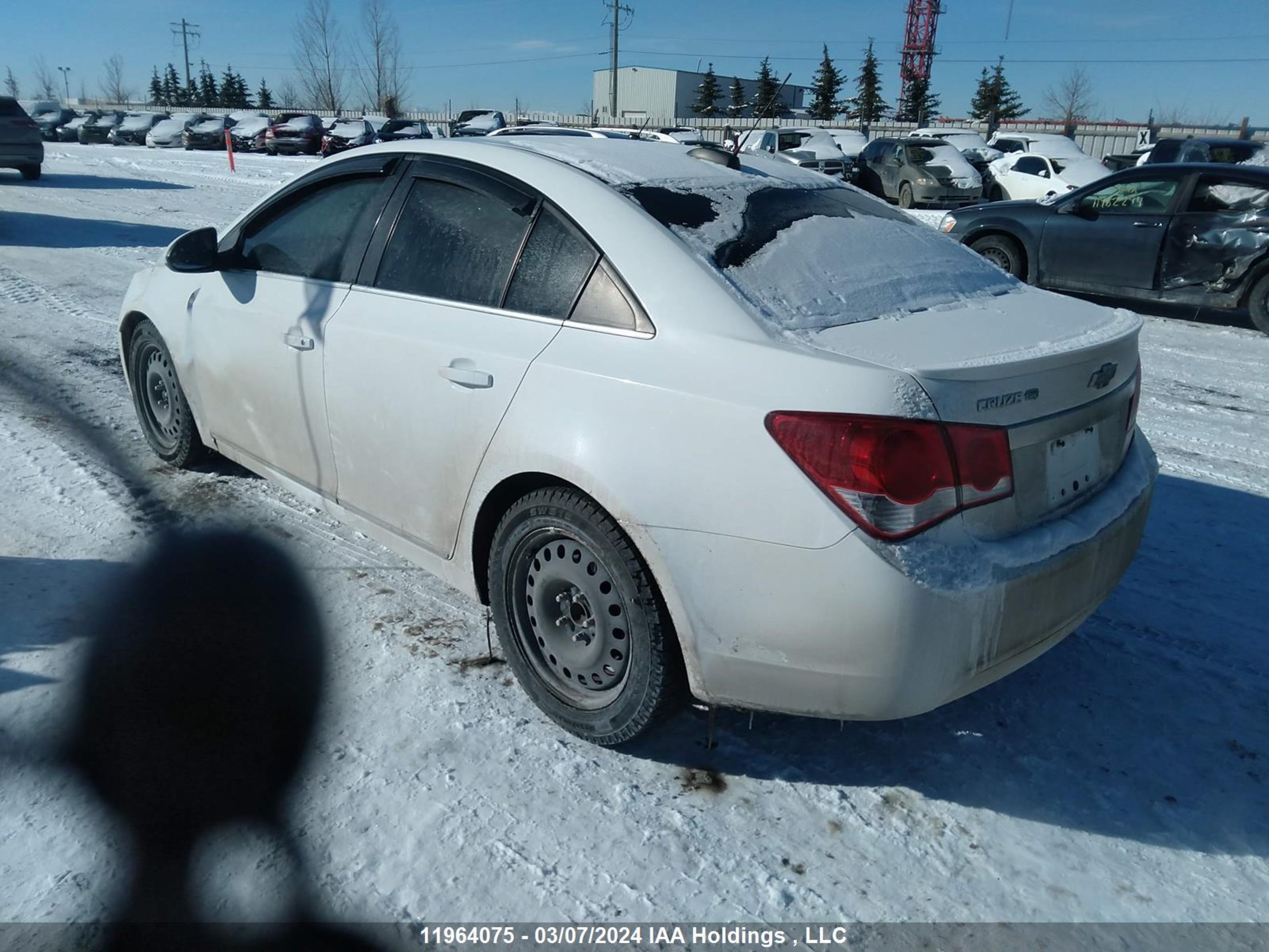 Photo 2 VIN: 1G1P75SZ2F7269239 - CHEVROLET CRUZE 