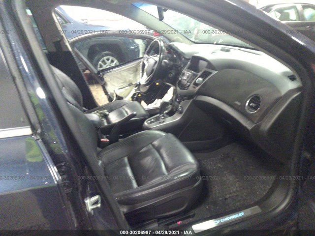 Photo 4 VIN: 1G1P75SZ9E7100303 - CHEVROLET CRUZE 