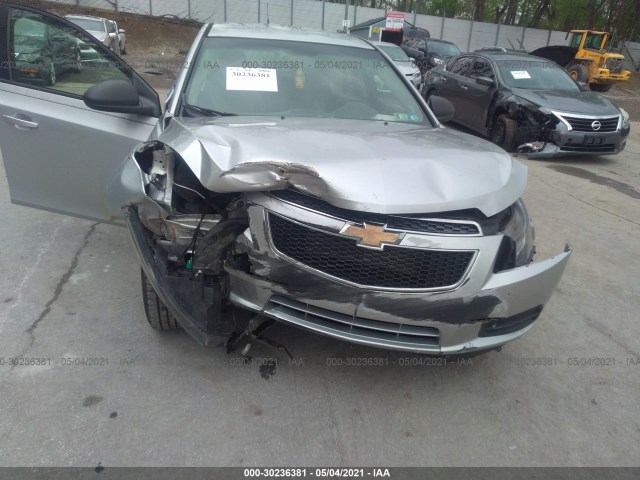 Photo 9 VIN: 1G1PA5SG0D7118753 - CHEVROLET CRUZE 