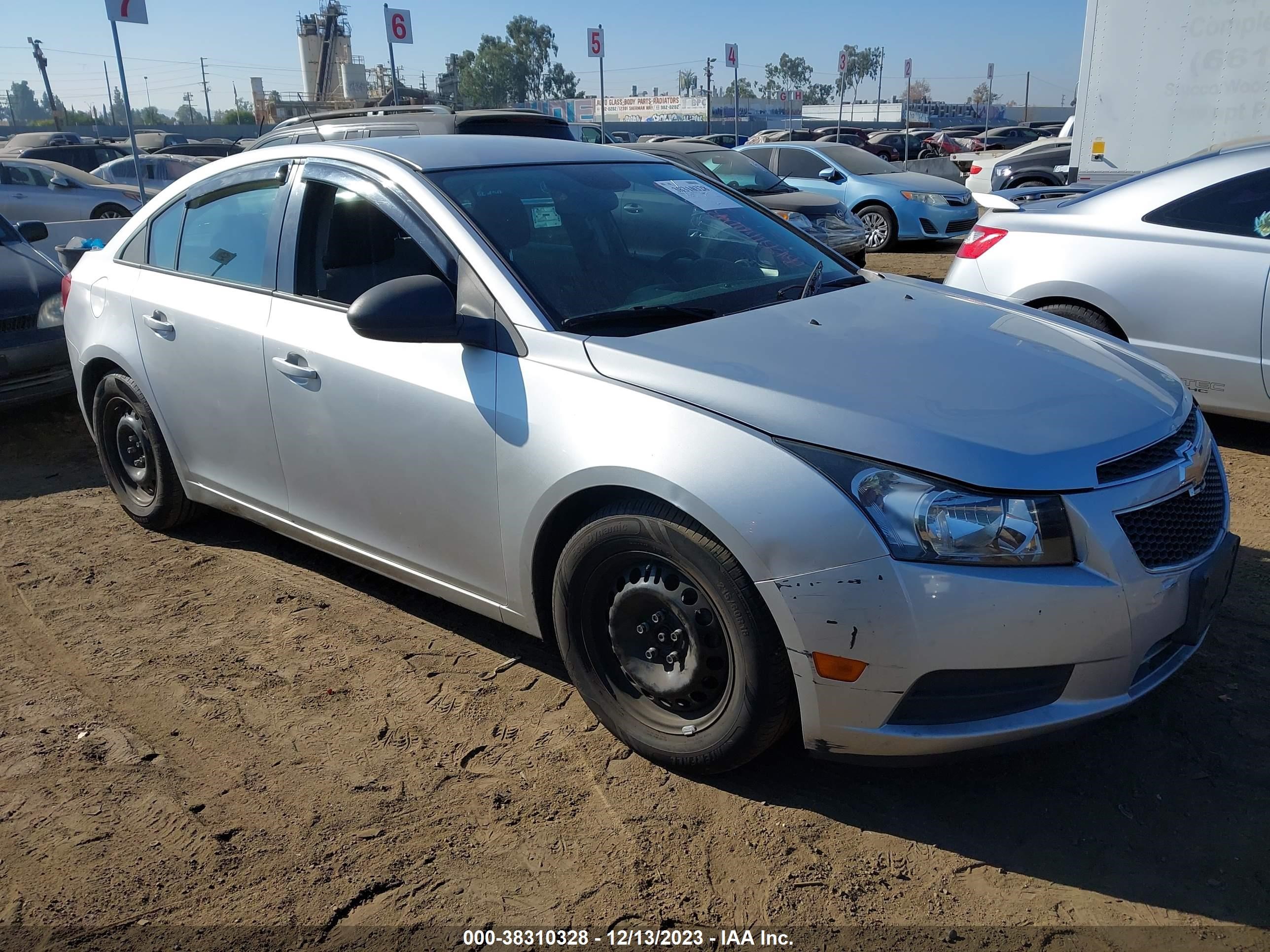 Photo 0 VIN: 1G1PA5SG0E7253667 - CHEVROLET CRUZE 