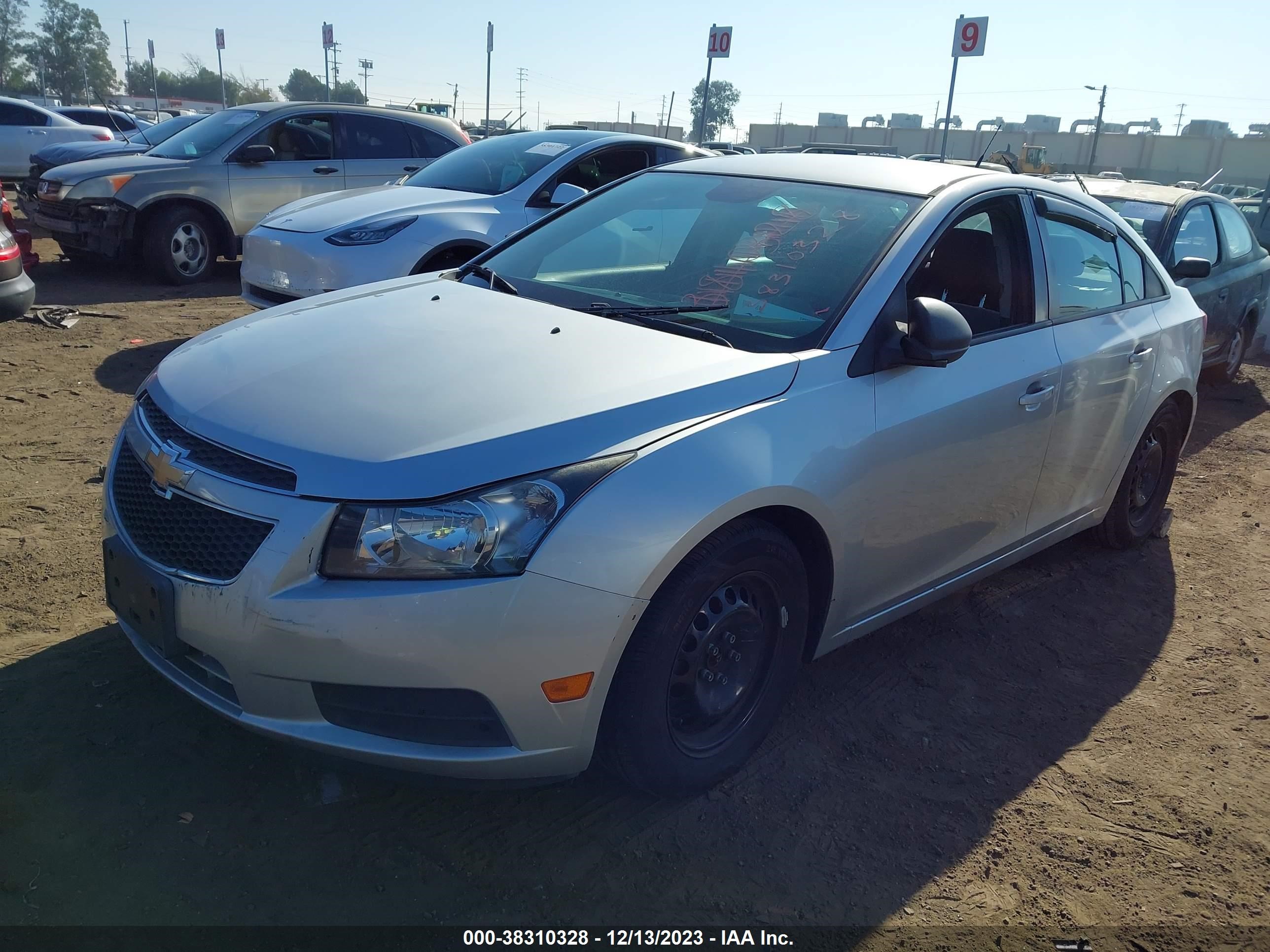 Photo 1 VIN: 1G1PA5SG0E7253667 - CHEVROLET CRUZE 