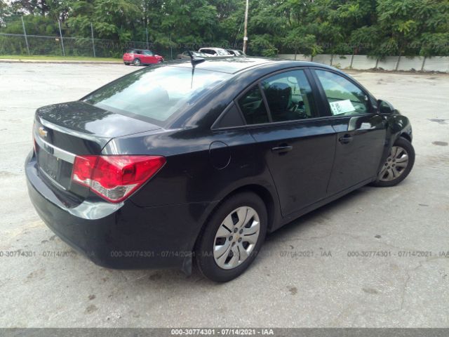 Photo 3 VIN: 1G1PA5SG0E7407004 - CHEVROLET CRUZE 