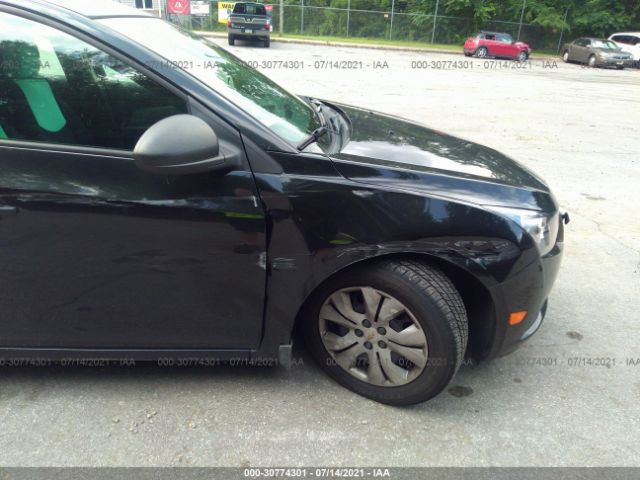 Photo 5 VIN: 1G1PA5SG0E7407004 - CHEVROLET CRUZE 