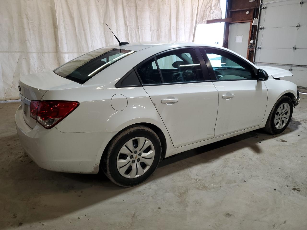 Photo 2 VIN: 1G1PA5SG0E7459734 - CHEVROLET CRUZE 