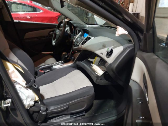 Photo 4 VIN: 1G1PA5SG0F7108498 - CHEVROLET CRUZE 