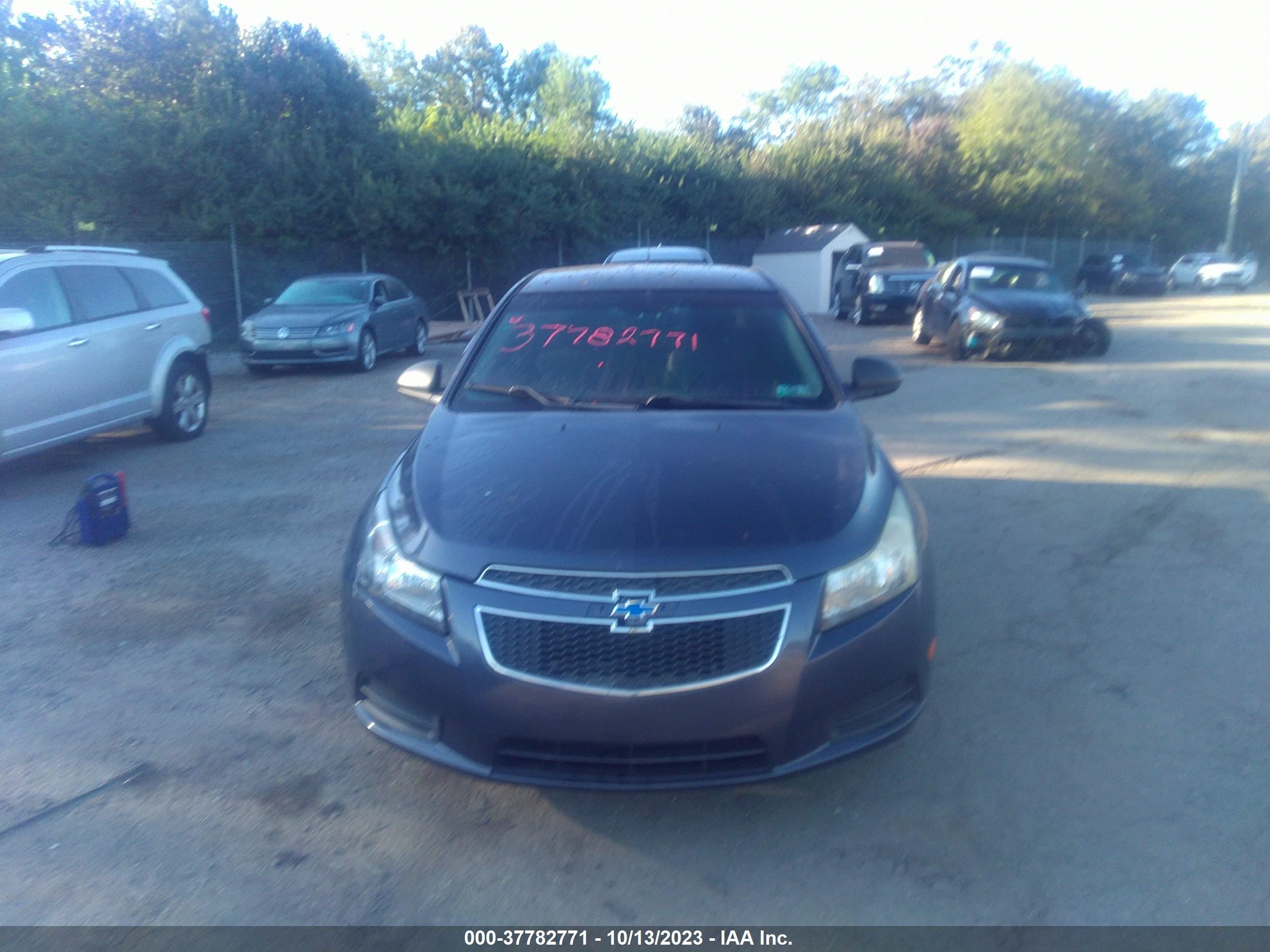 Photo 11 VIN: 1G1PA5SG1D7281525 - CHEVROLET CRUZE 