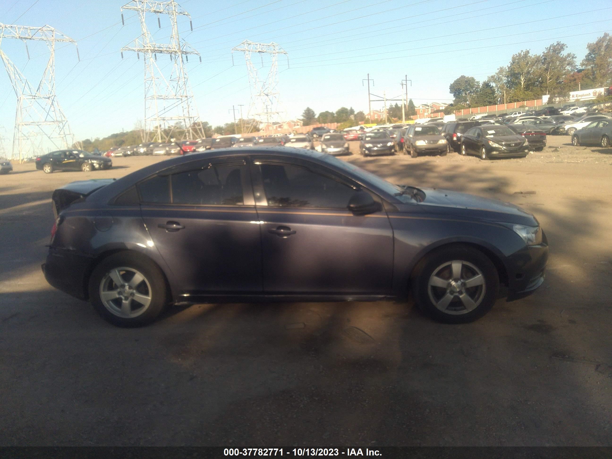 Photo 12 VIN: 1G1PA5SG1D7281525 - CHEVROLET CRUZE 