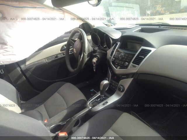 Photo 4 VIN: 1G1PA5SG1E7446457 - CHEVROLET CRUZE 