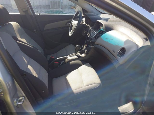 Photo 4 VIN: 1G1PA5SG1F7291099 - CHEVROLET CRUZE 