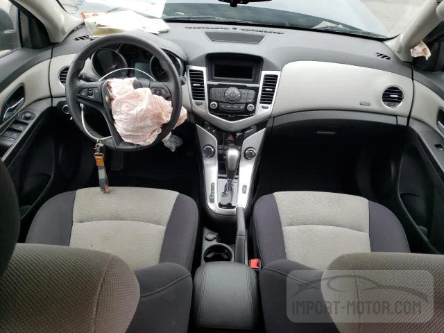 Photo 8 VIN: 1G1PA5SG2D7211242 - CHEVROLET CRUZE 