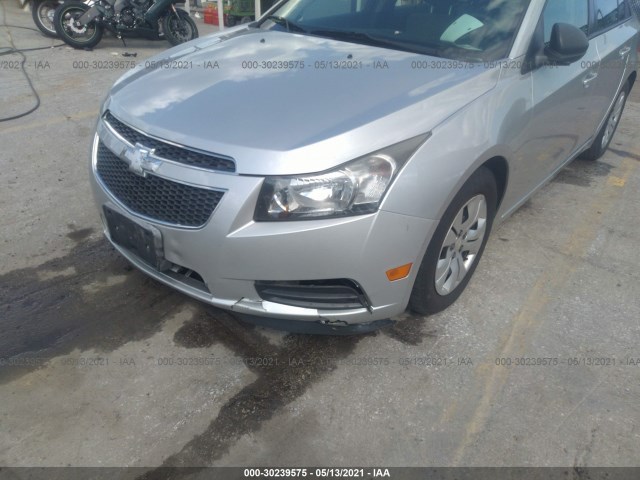 Photo 5 VIN: 1G1PA5SG5D7305809 - CHEVROLET CRUZE 