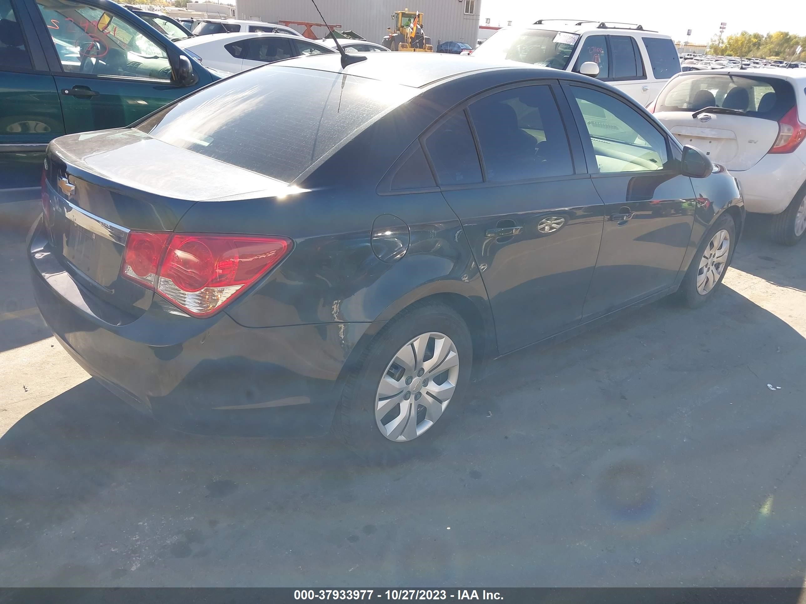 Photo 3 VIN: 1G1PA5SG5E7220356 - CHEVROLET CRUZE 