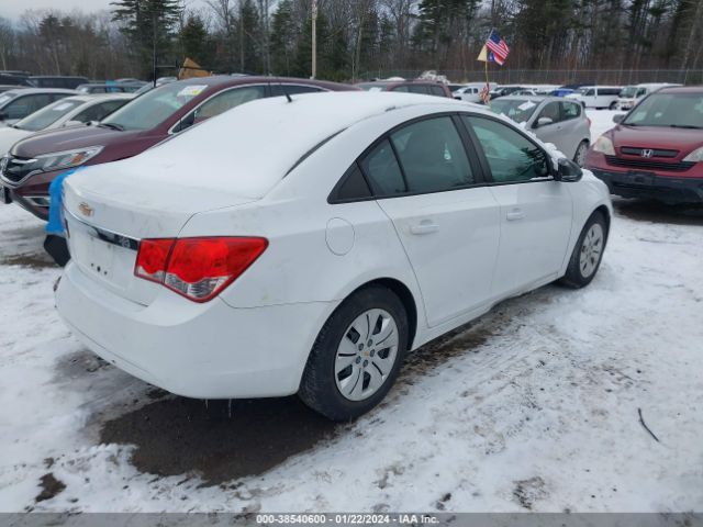 Photo 3 VIN: 1G1PA5SG6E7182393 - CHEVROLET CRUZE 