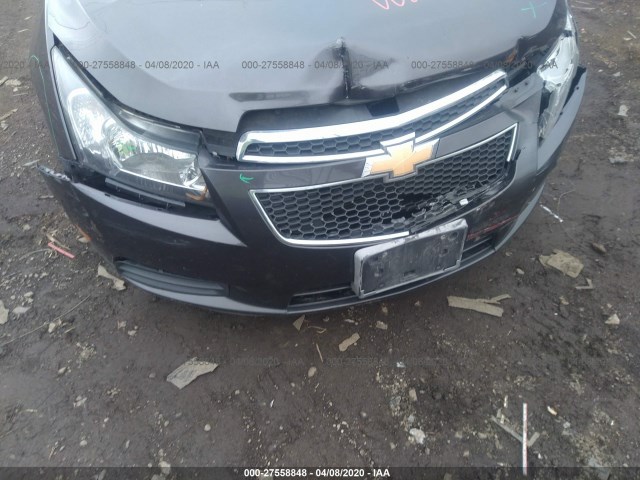 Photo 5 VIN: 1G1PA5SG6E7454750 - CHEVROLET CRUZE 