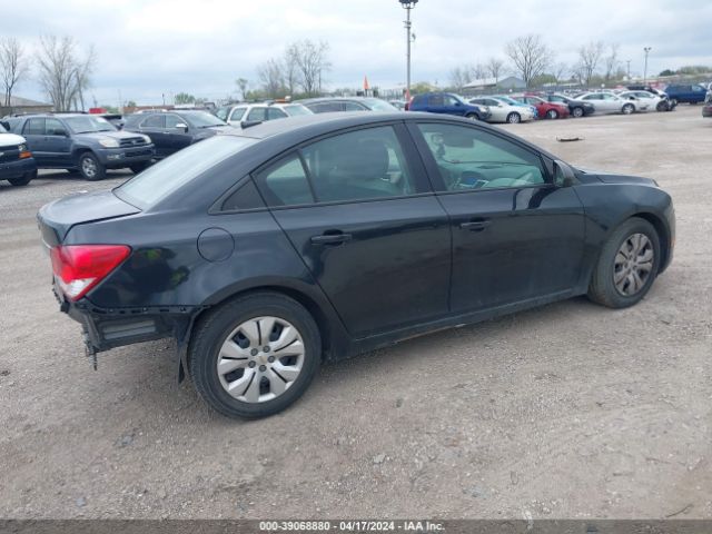 Photo 3 VIN: 1G1PA5SG7D7120645 - CHEVROLET CRUZE 