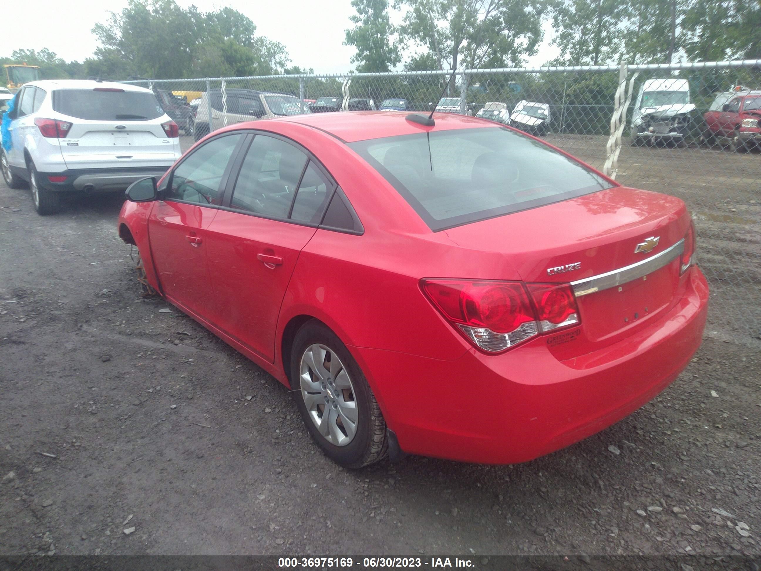 Photo 2 VIN: 1G1PA5SG9F7281663 - CHEVROLET CRUZE 