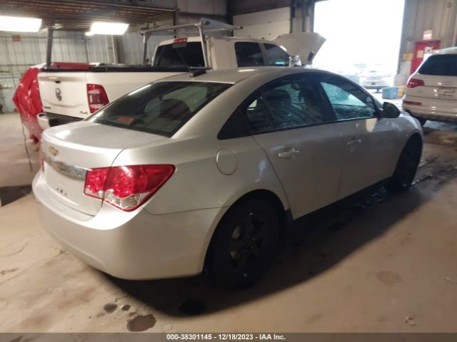 Photo 3 VIN: 1G1PA5SG9G7161055 - CHEVROLET CRUZE LIMITED 