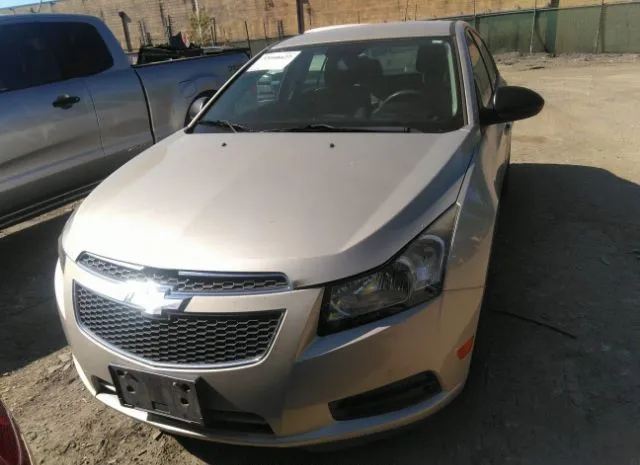 Photo 5 VIN: 1G1PA5SGXE7404109 - CHEVROLET CRUZE 