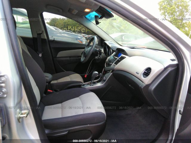 Photo 4 VIN: 1G1PA5SH0D7242806 - CHEVROLET CRUZE 