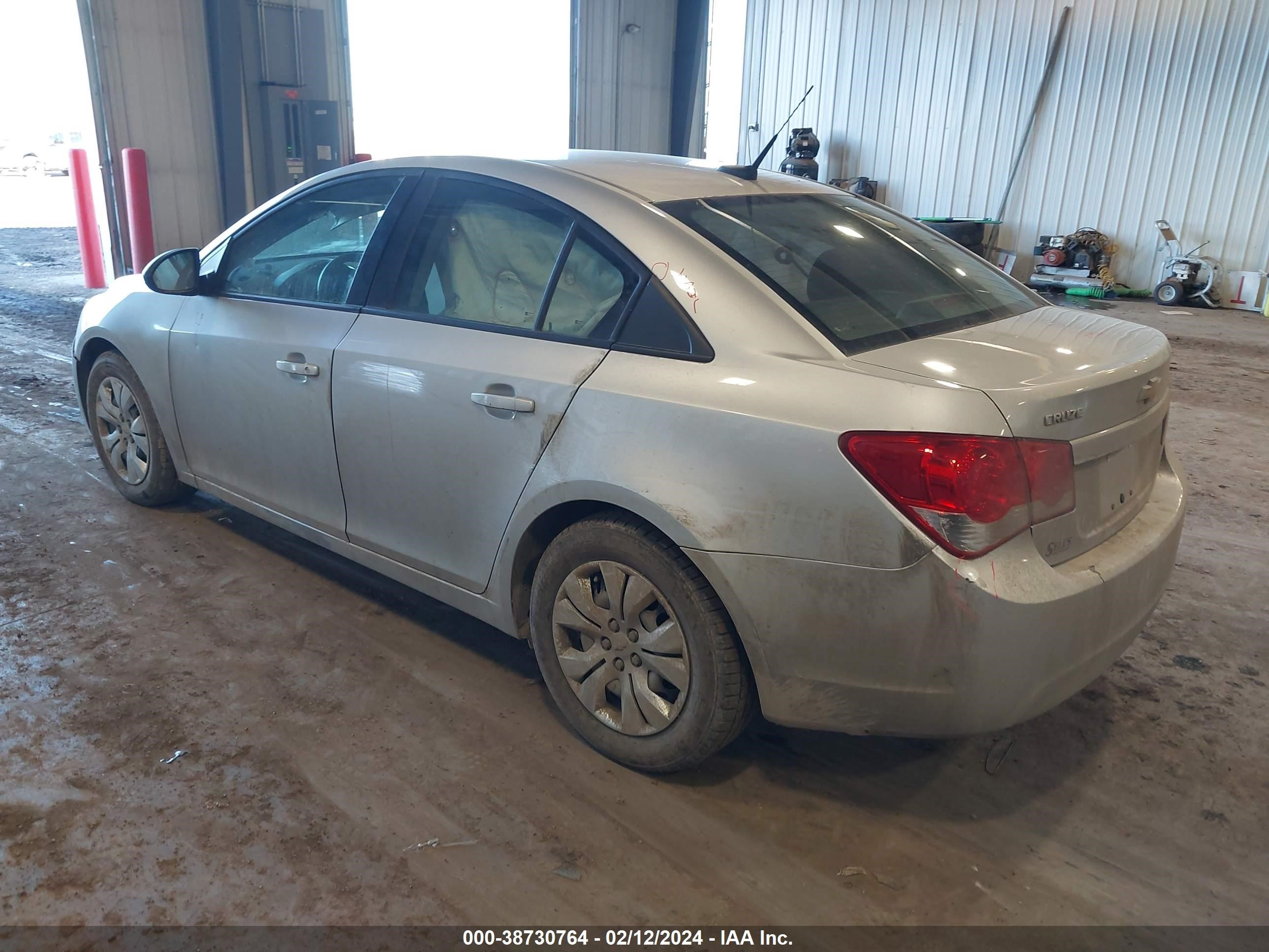 Photo 2 VIN: 1G1PA5SH0D7280939 - CHEVROLET CRUZE 