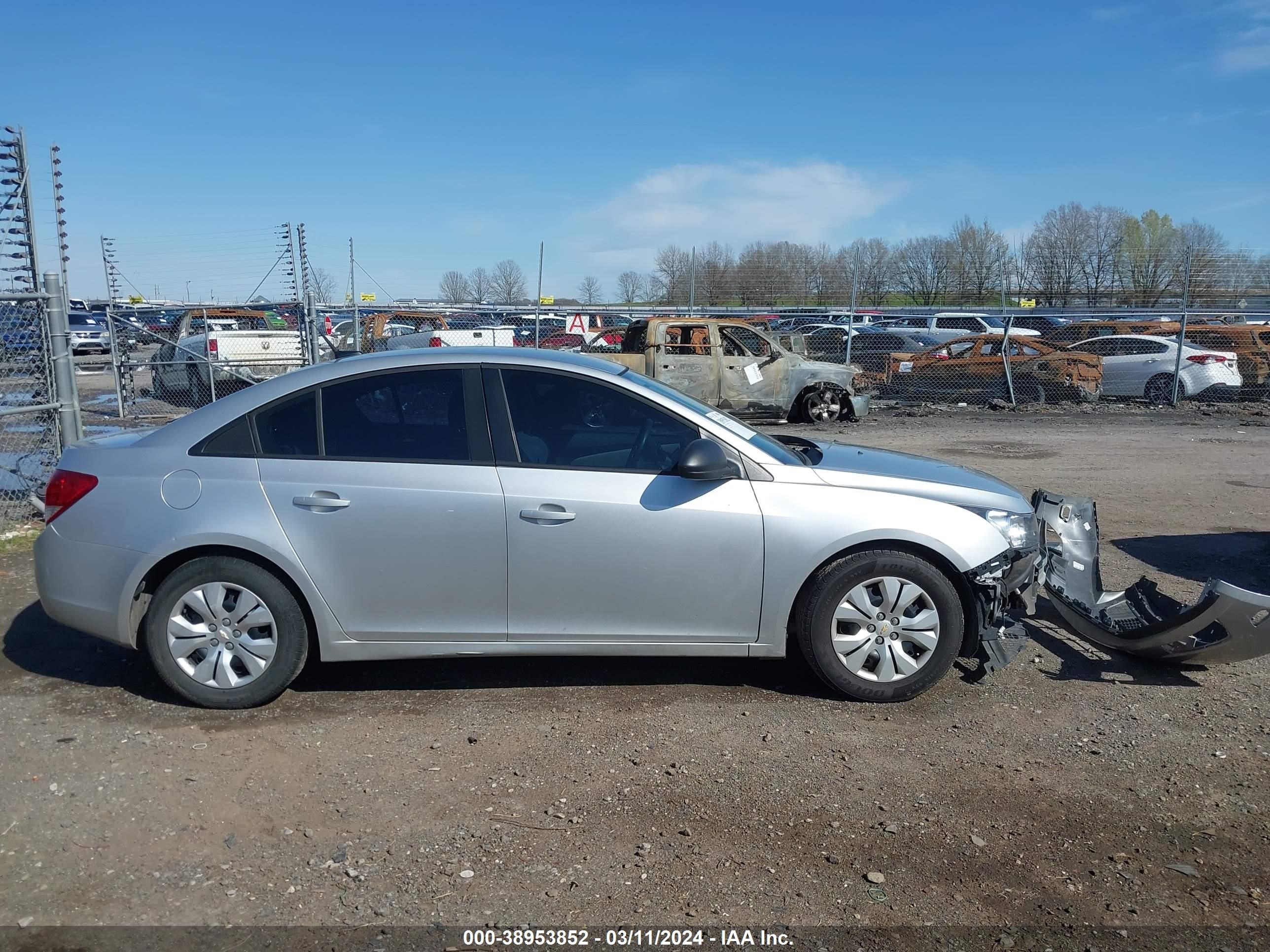 Photo 12 VIN: 1G1PA5SH0E7138589 - CHEVROLET CRUZE 