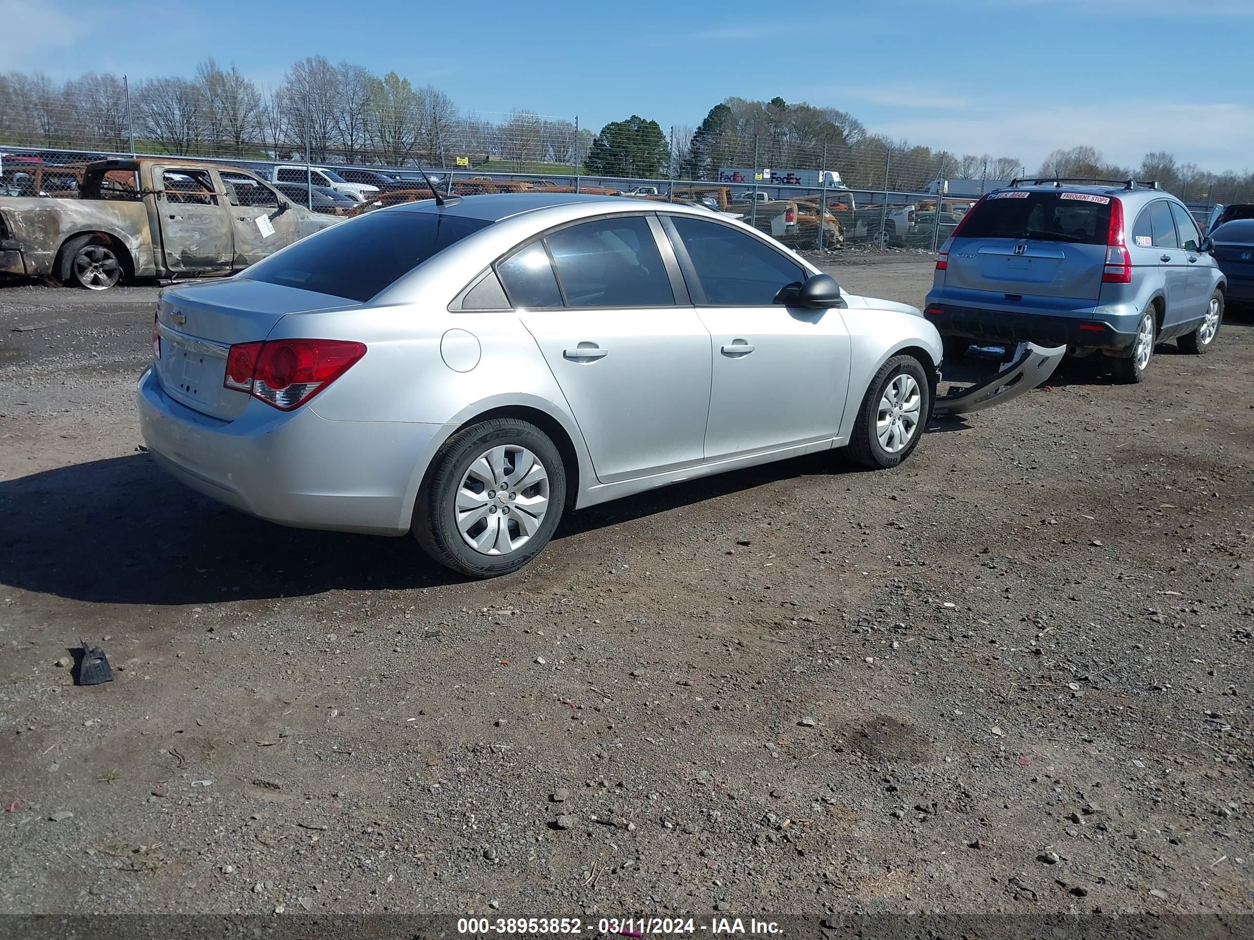 Photo 3 VIN: 1G1PA5SH0E7138589 - CHEVROLET CRUZE 