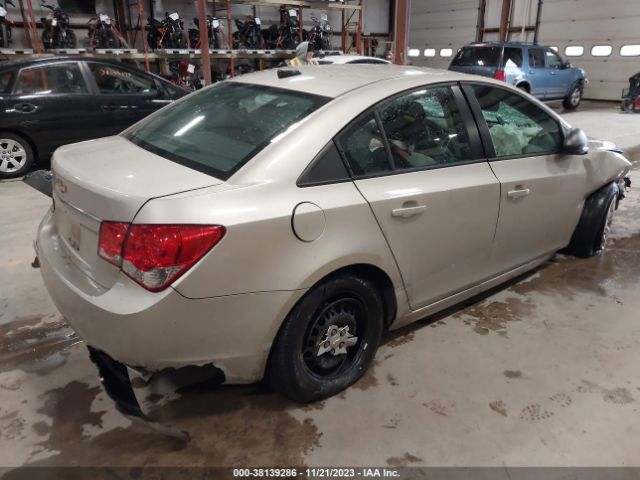 Photo 3 VIN: 1G1PA5SH0E7239471 - CHEVROLET CRUZE 