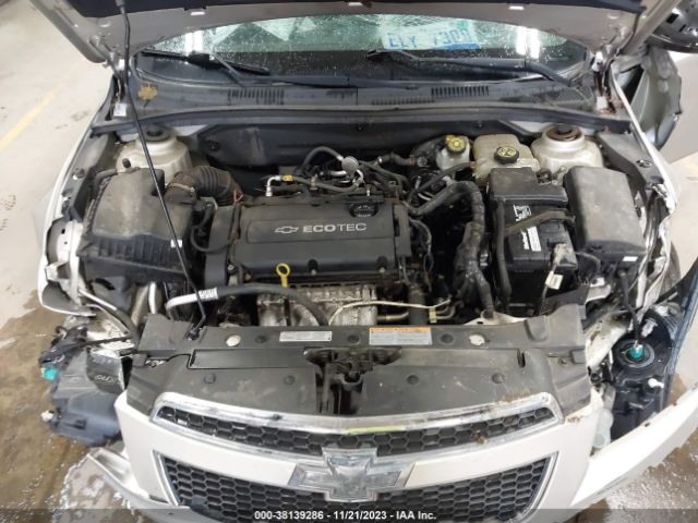 Photo 9 VIN: 1G1PA5SH0E7239471 - CHEVROLET CRUZE 