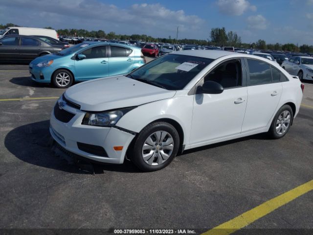 Photo 1 VIN: 1G1PA5SH0E7388477 - CHEVROLET CRUZE 