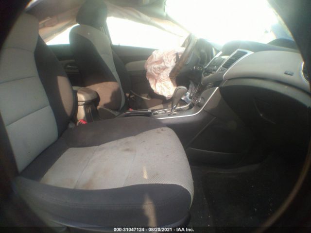 Photo 4 VIN: 1G1PA5SH1F7151563 - CHEVROLET CRUZE 