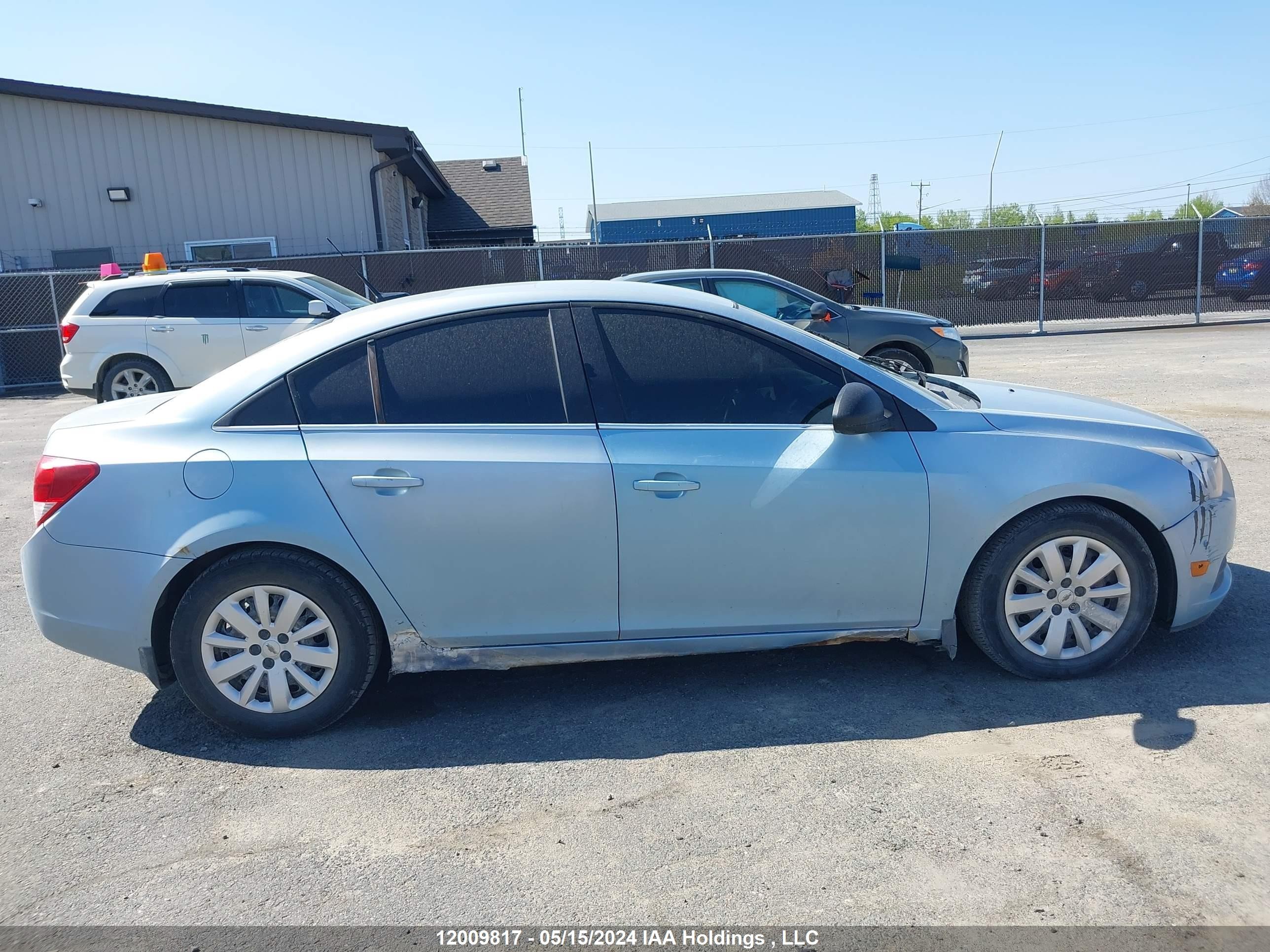 Photo 12 VIN: 1G1PA5SH2B7265758 - CHEVROLET CRUZE 