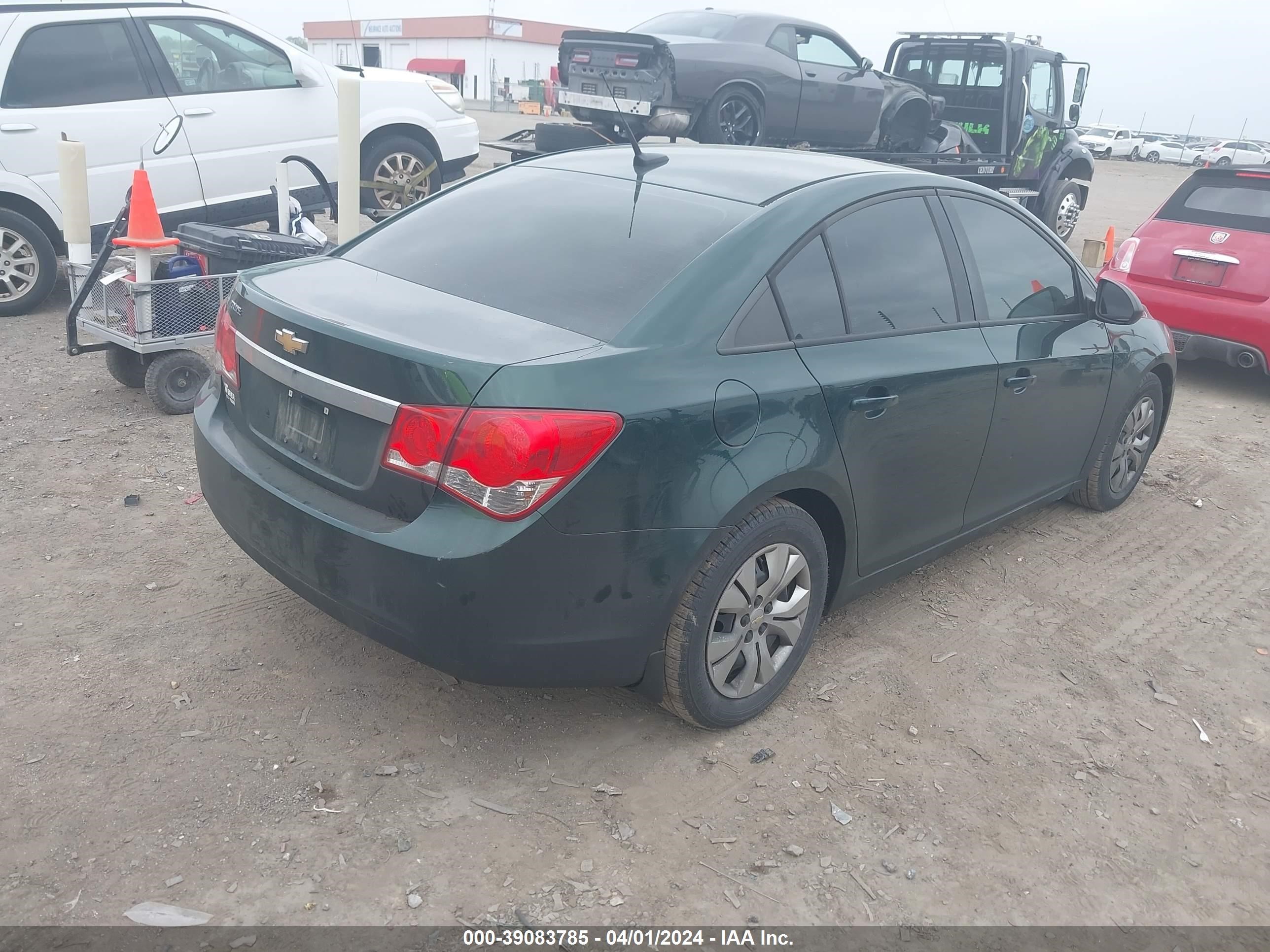 Photo 3 VIN: 1G1PA5SH2E7208397 - CHEVROLET CRUZE 