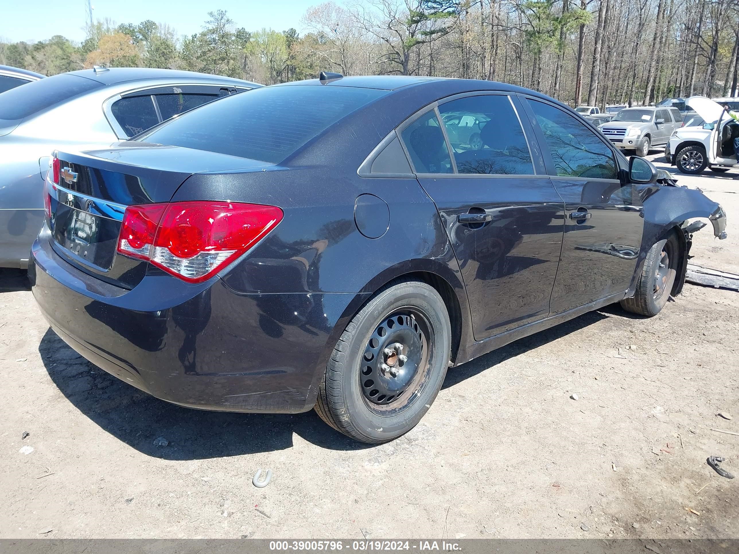 Photo 3 VIN: 1G1PA5SH4E7464573 - CHEVROLET CRUZE 