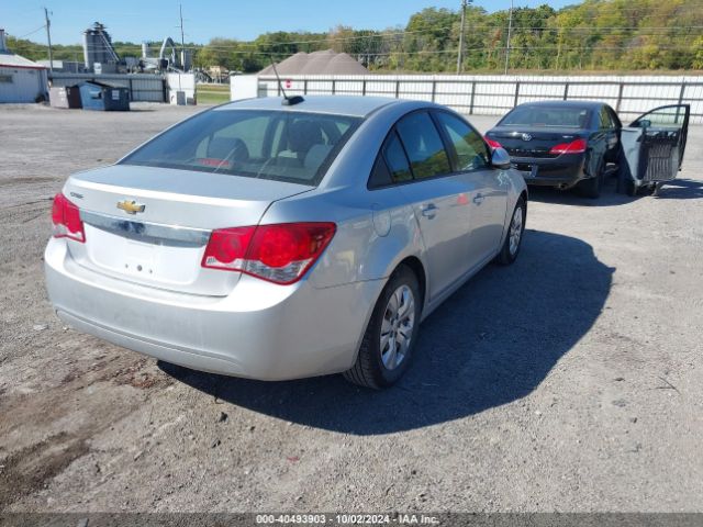 Photo 3 VIN: 1G1PA5SH4F7279778 - CHEVROLET CRUZE 