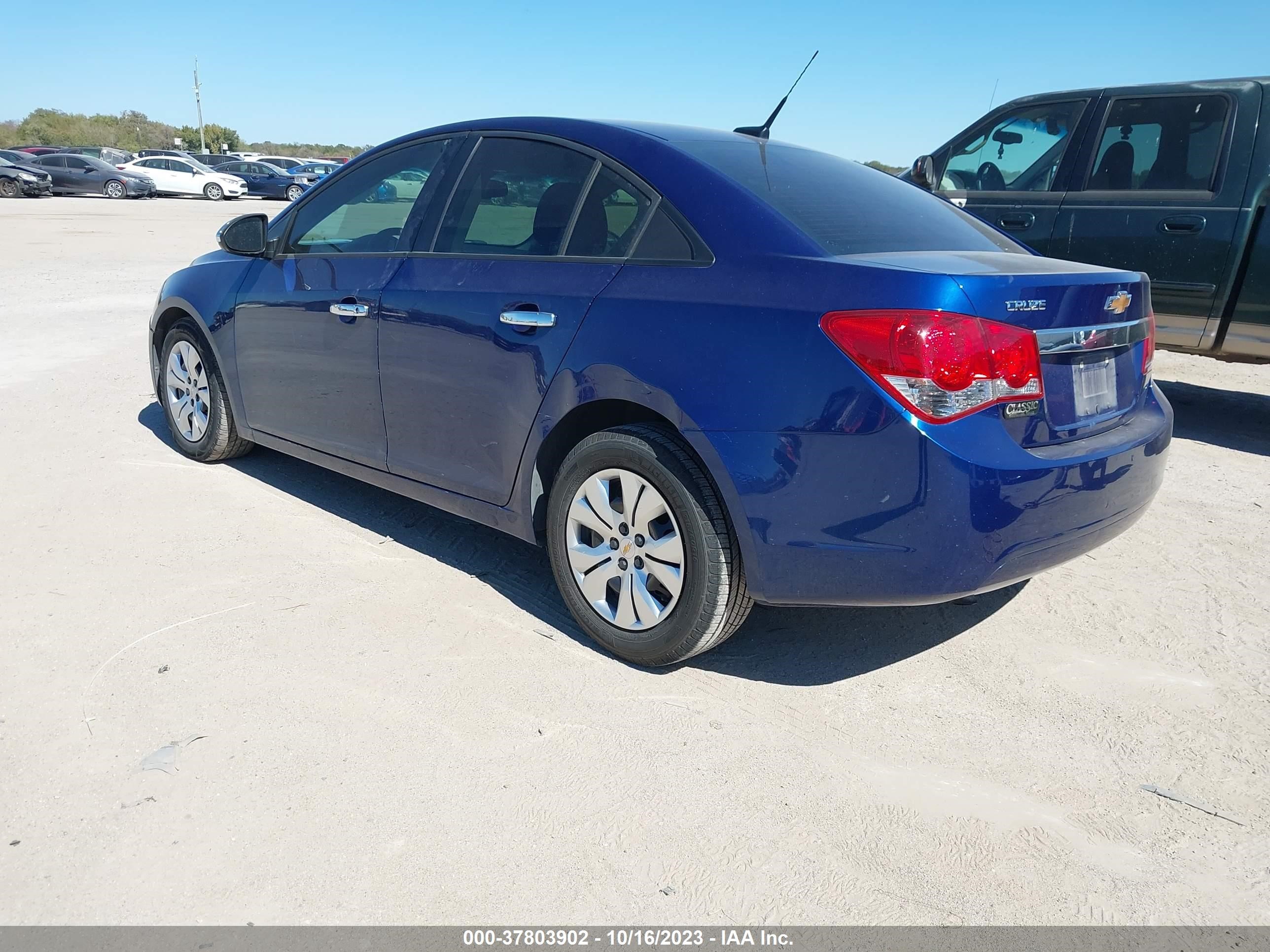 Photo 2 VIN: 1G1PA5SH5D7170064 - CHEVROLET CRUZE 