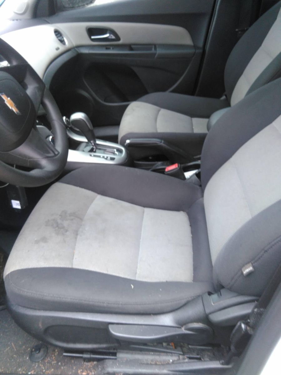 Photo 2 VIN: 1G1PA5SH5E7457051 - CHEVROLET CRUZE 