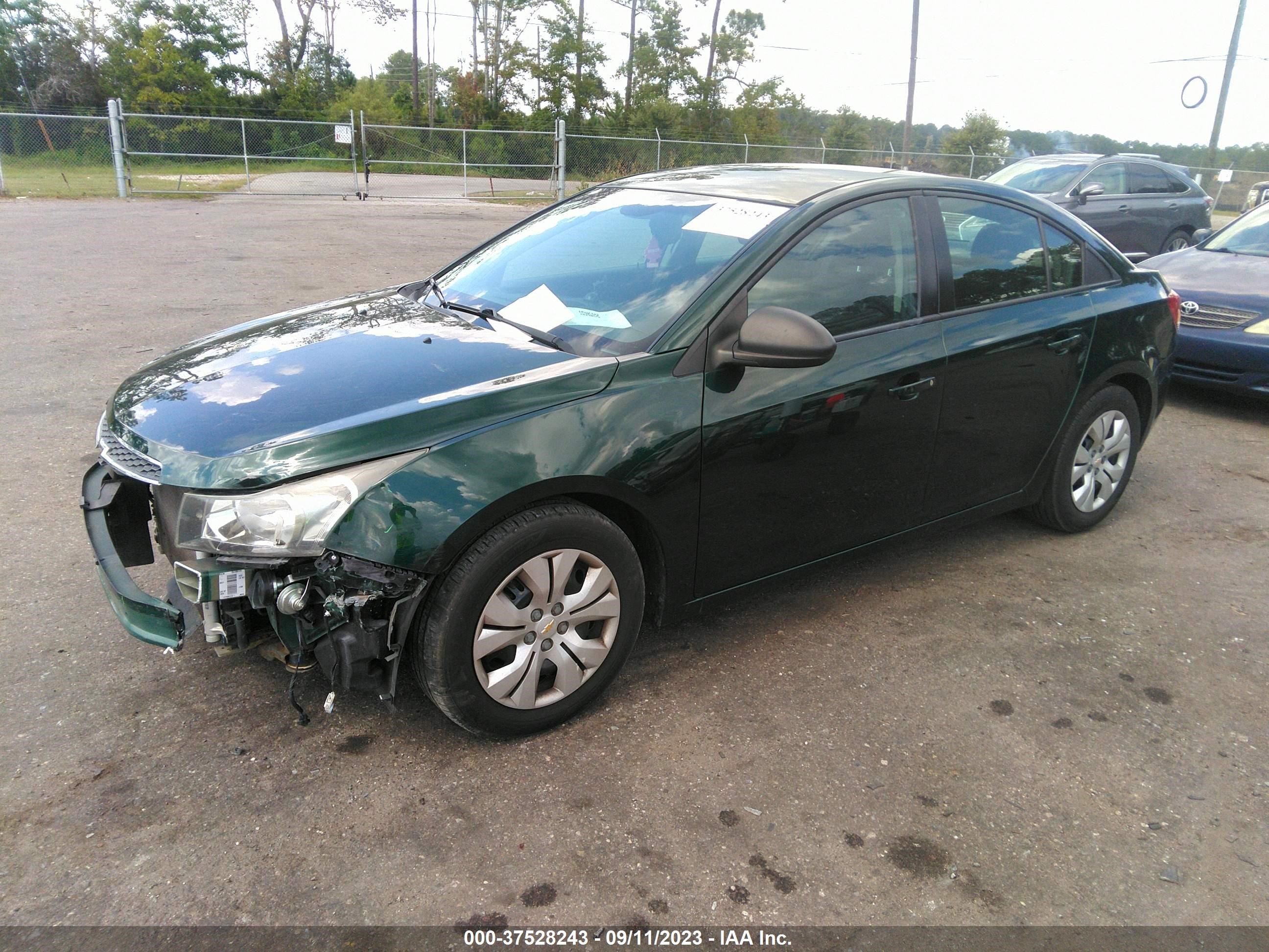 Photo 1 VIN: 1G1PA5SH6E7476837 - CHEVROLET CRUZE 