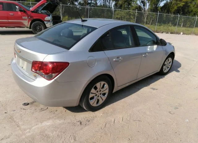 Photo 3 VIN: 1G1PA5SH6E7477972 - CHEVROLET CRUZE 