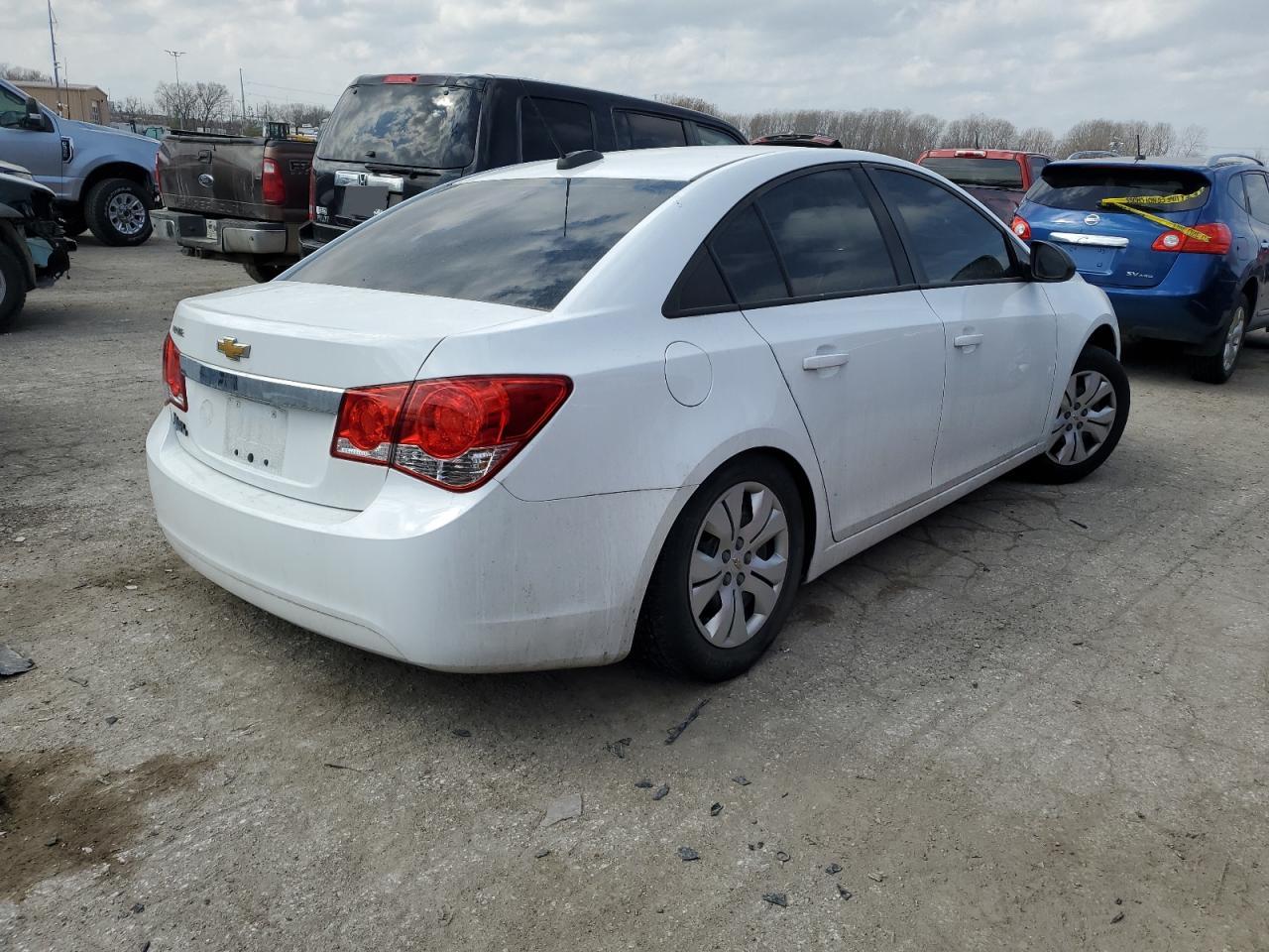 Photo 2 VIN: 1G1PA5SH6F7199690 - CHEVROLET CRUZE 