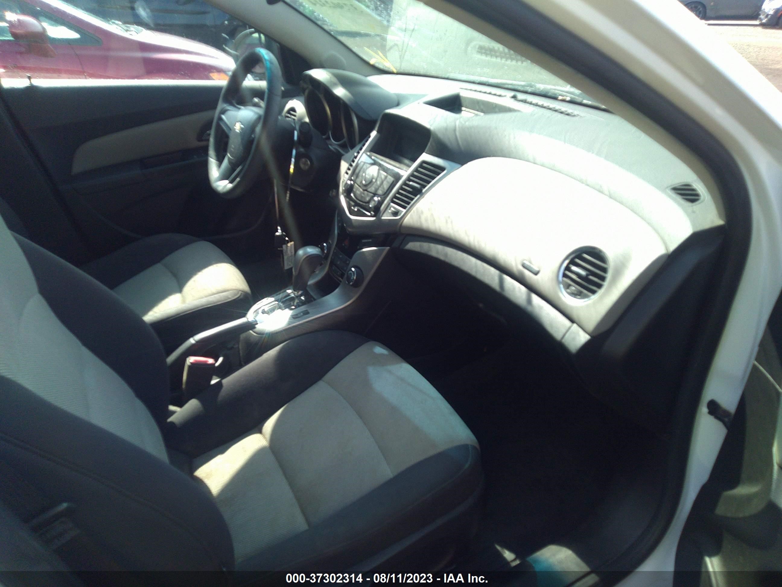 Photo 4 VIN: 1G1PA5SH7D7113204 - CHEVROLET CRUZE 