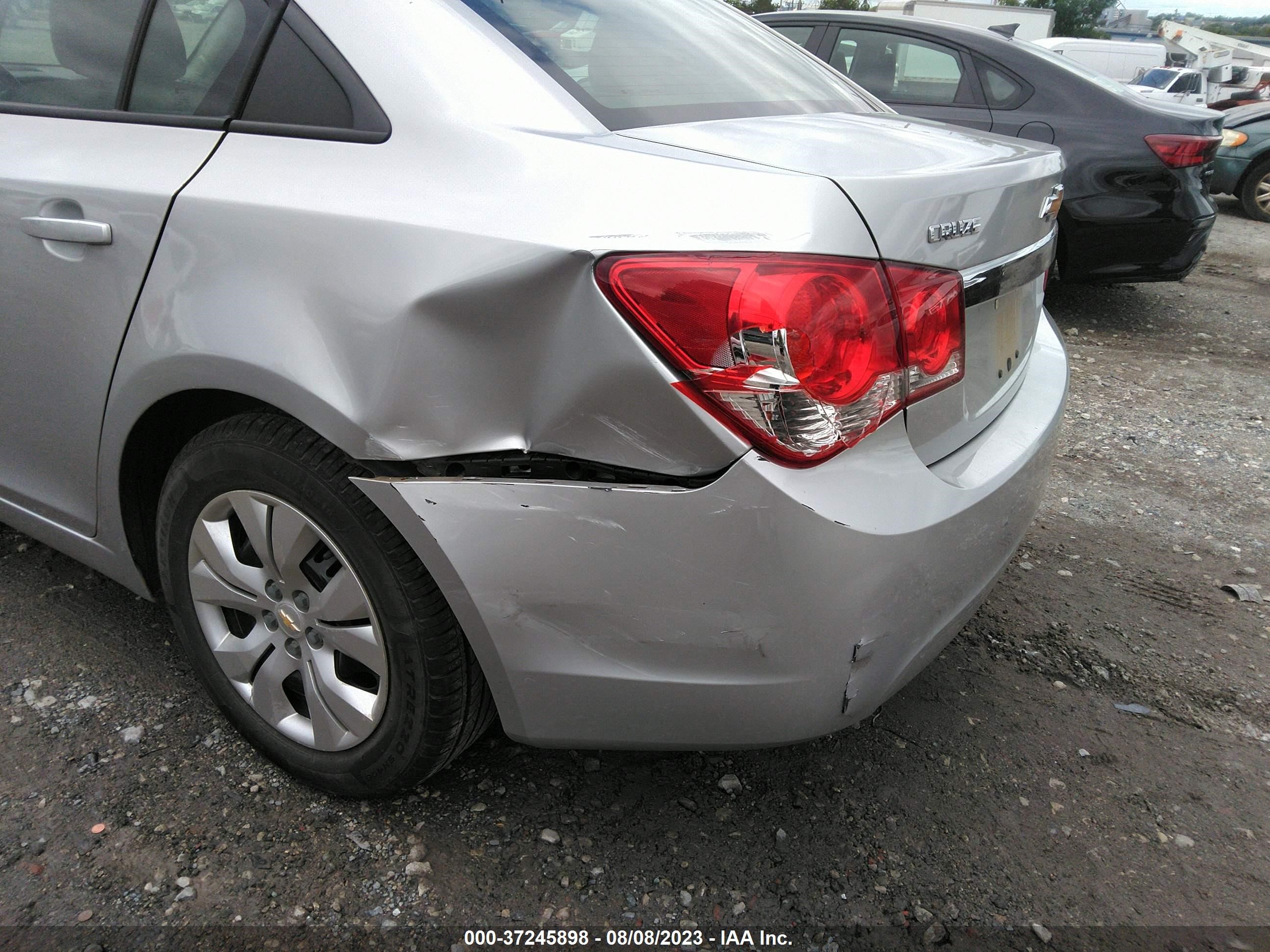 Photo 5 VIN: 1G1PA5SH8D7102339 - CHEVROLET CRUZE 