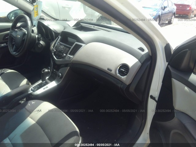 Photo 4 VIN: 1G1PA5SHXD7146732 - CHEVROLET CRUZE 