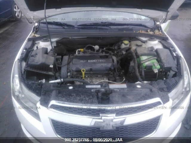 Photo 9 VIN: 1G1PA5SHXE7353851 - CHEVROLET CRUZE 