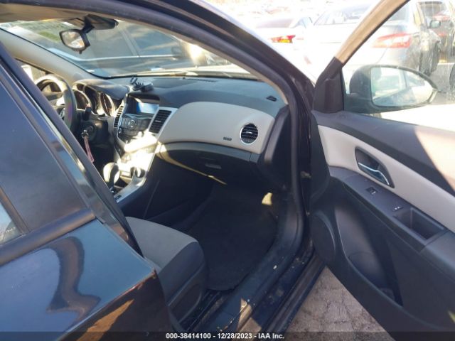 Photo 4 VIN: 1G1PA5SHXF7100479 - CHEVROLET CRUZE 