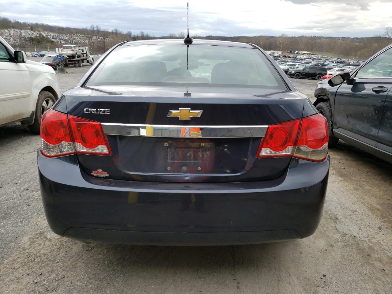 Photo 5 VIN: 1G1PB5SH1F7229966 - CHEVROLET CRUZE 