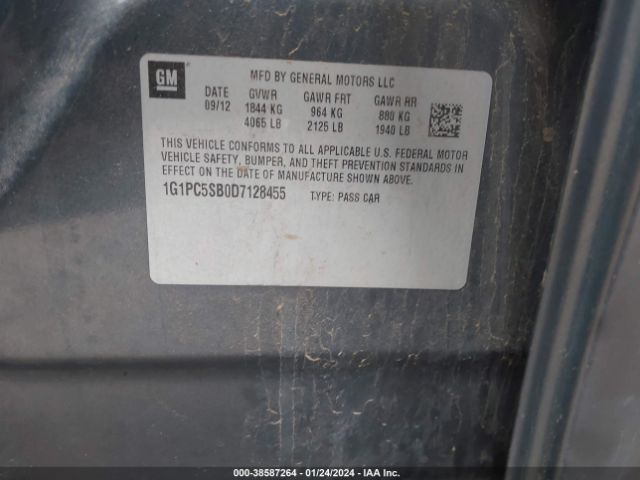 Photo 8 VIN: 1G1PC5SB0D7128455 - CHEVROLET CRUZE 