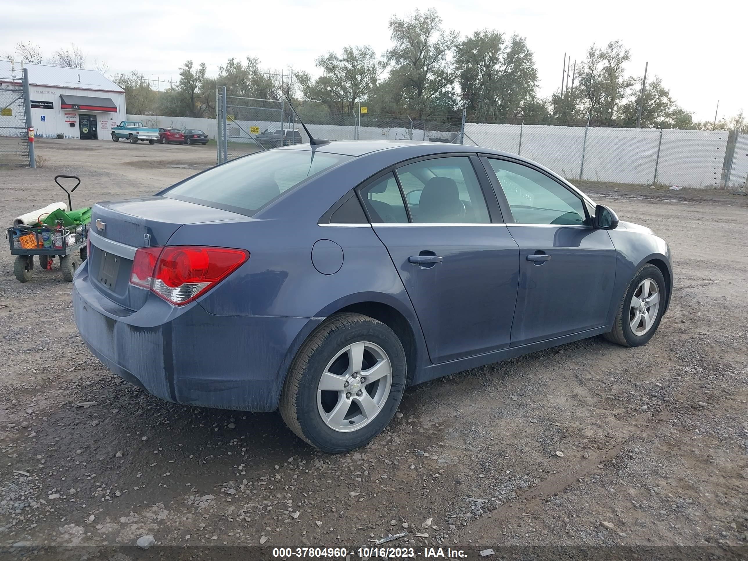 Photo 3 VIN: 1G1PC5SB0D7166736 - CHEVROLET CRUZE 